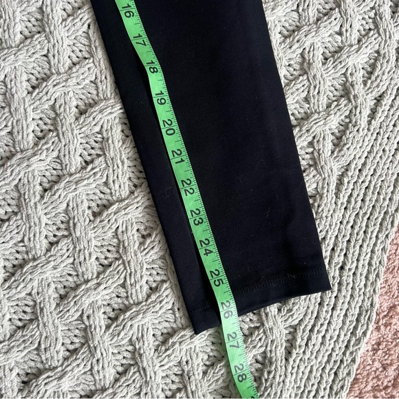 Ann Taylor -stretch black leggings gold o-ring zippers - Picture 7 of 12